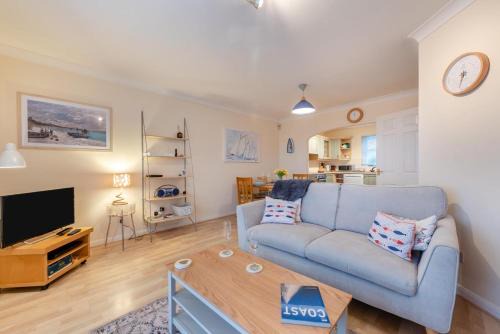Little Haven House | 3 Bed in Broad Haven oc-t30529