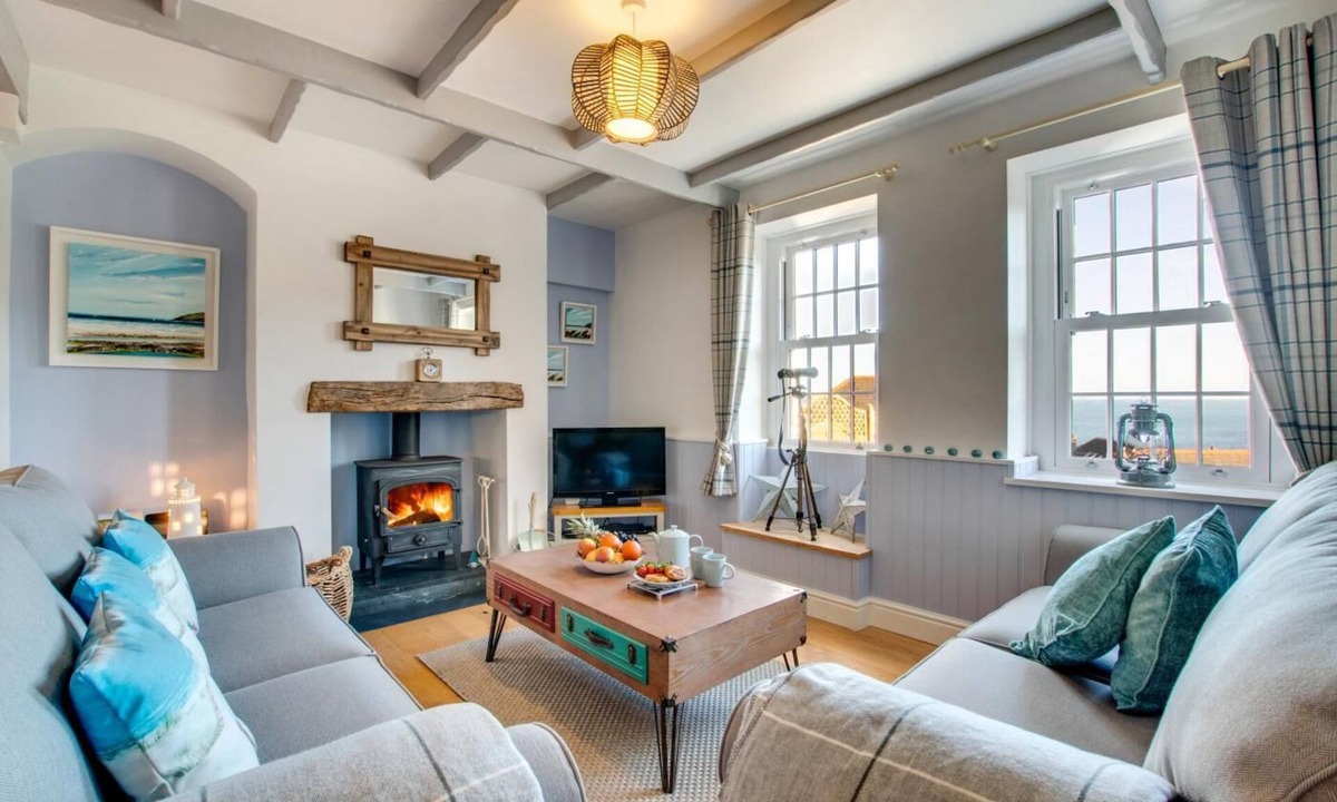 Gorran Haven Cottage | 3 Bed in Gorran Haven (oc-p00812)