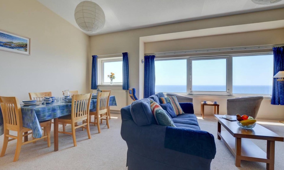 Portwrinkle Cottage | 3 Bed in Portwrinkle (oc-l30055)