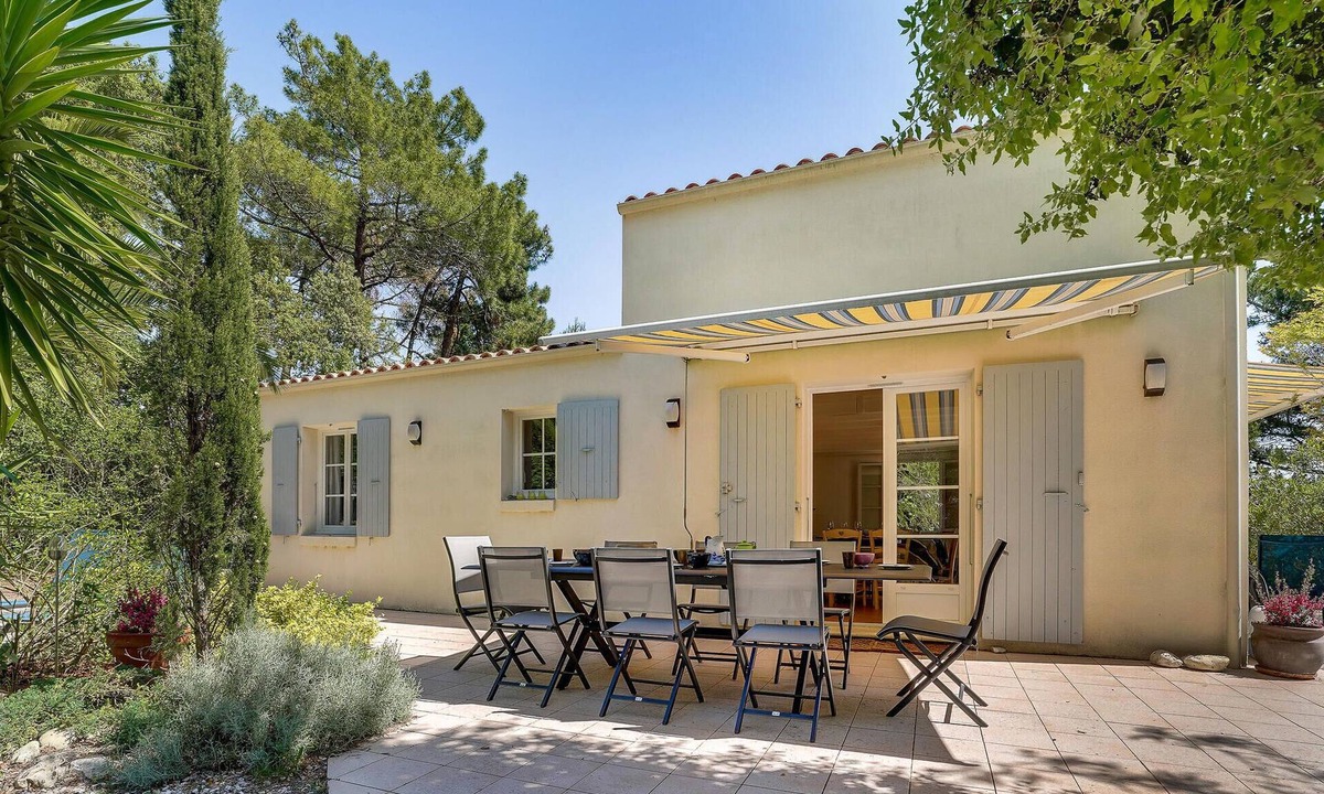 Saint-Georges-d'Oleron House | 3 bedroom awesome home in Saint-Georges-d'Oléron