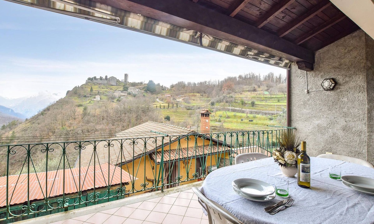 Molazzana Apartment | 3 bedroom accommodation in Sassi Molazzana
