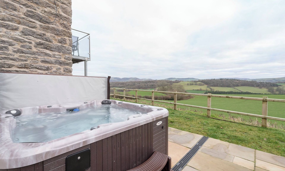 Graigfechan Cottage | 3 bedroom accommodation in Pwllglas, near Ruthin