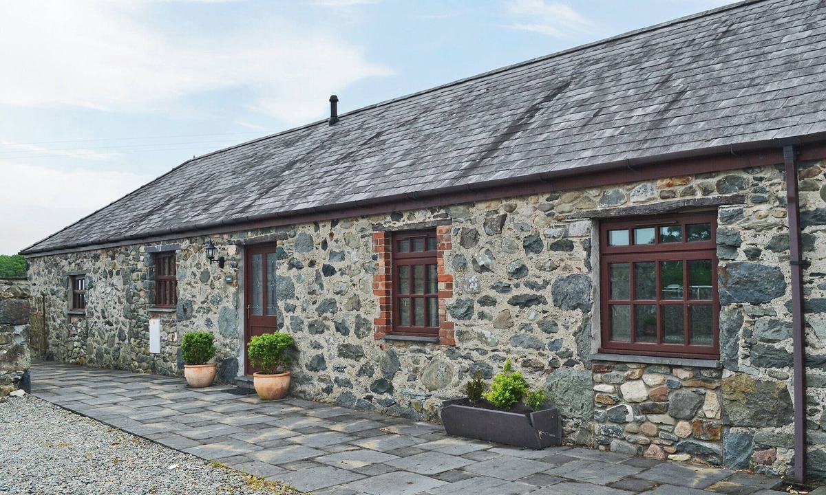 Bontnewydd Cottage | 3 bedroom accommodation in Bontnewydd, near Caernarfon
