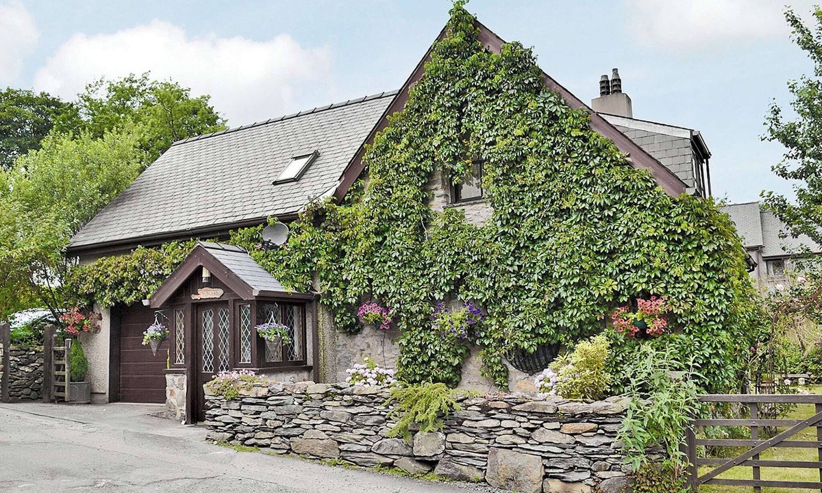 Beddgelert Cottage | 3 bedroom accommodation in Beddgelert, near Caernarfon