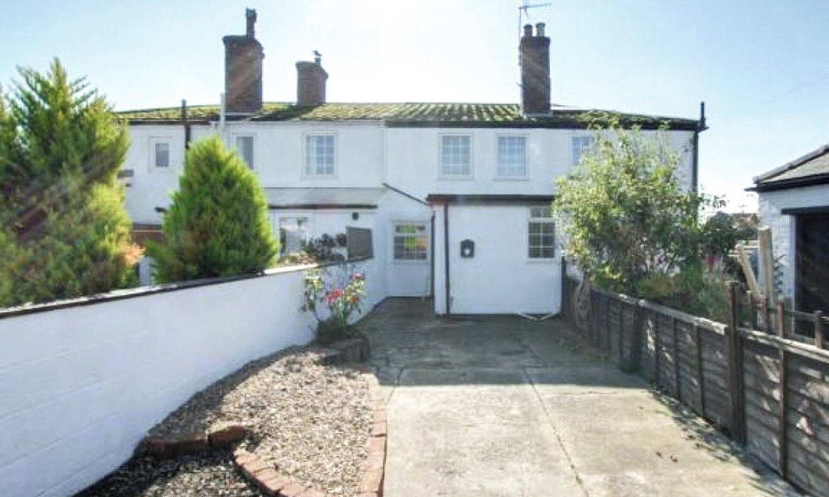 Chapel Saint Leonards Cottage | 3 bedroom accommodation in Chapel St Leonards, near Skegness