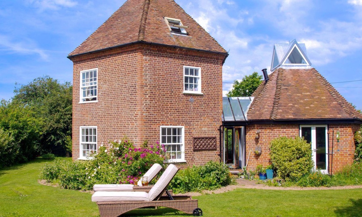 Westmarsh Cottage | 3 bedroom accommodation in Staple, near Wingham