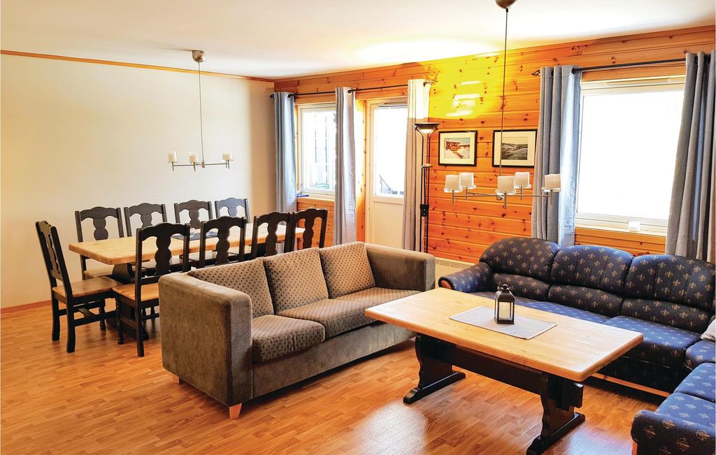 Gautefall Apartment | 3 bedroom accommodation in Drangedal
