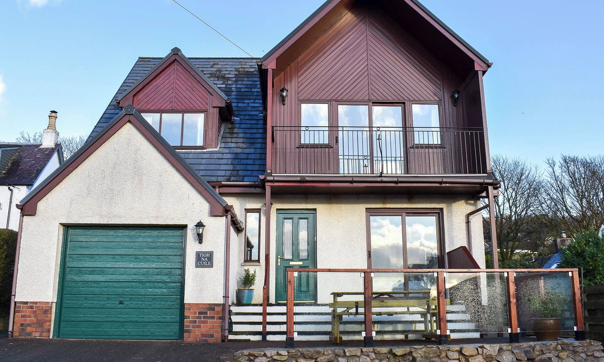 Isle of Arran Cottage | 3 bedroom accommodation in Lamlash