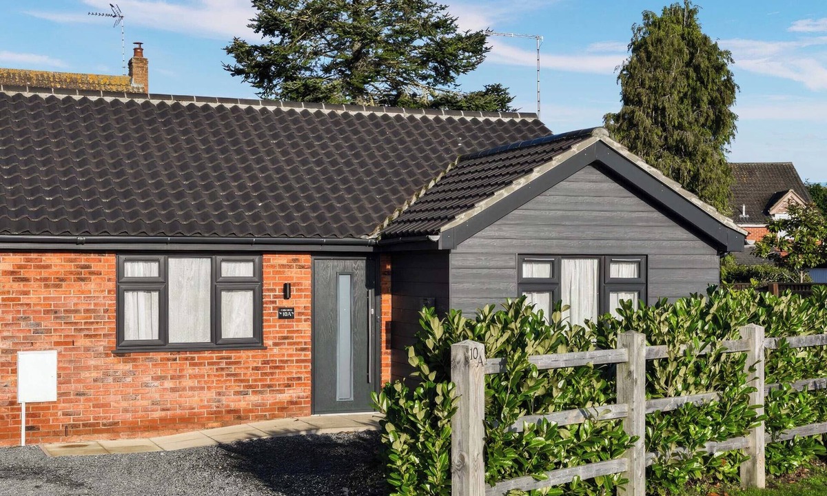 Martham Cottage | 3 bedroom accommodation in Martham