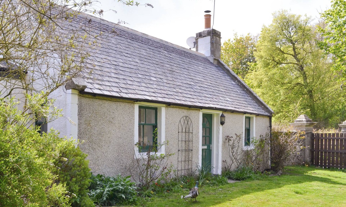 Banff Cottage | 3 bedroom accommodation in Banff