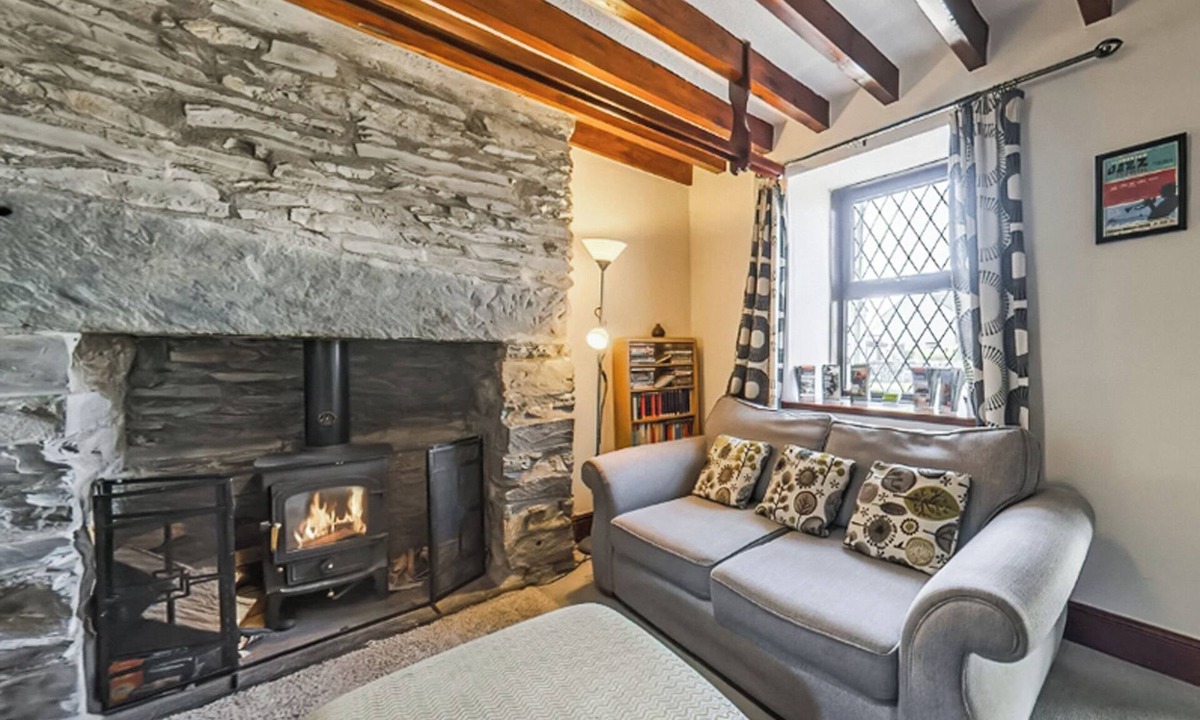 Cwmtirmynach Cottage | 3 bedroom accommodation in Corwen