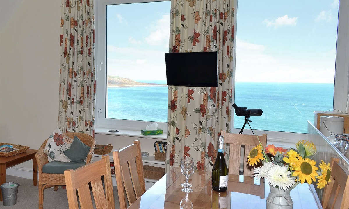 Coverack Cottage | 3 bedroom accommodation in Coverack, near Helston