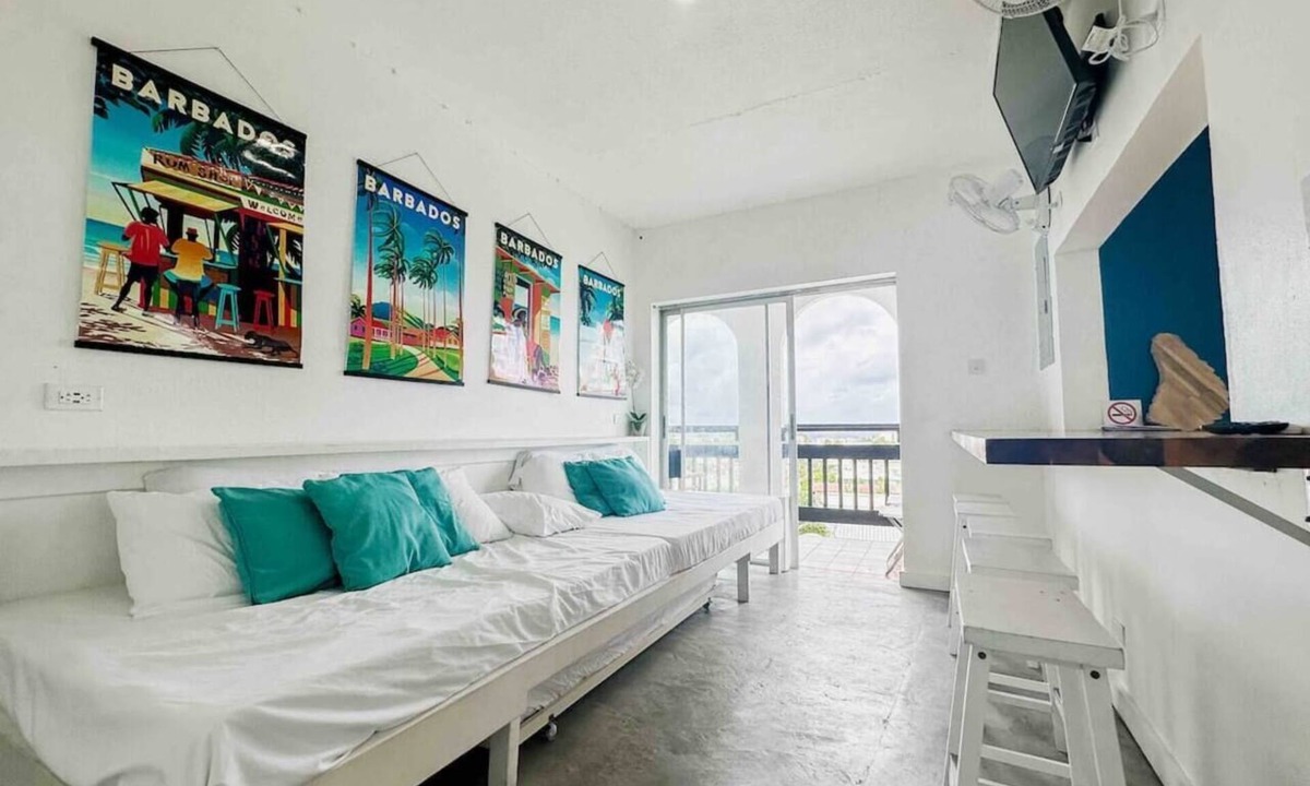 Welches Apartment | 3 Bedroom APT 3A+B, Oceanview + Pool | Near Beach @ Paradise Point Barbados