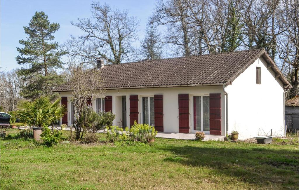 Biras House | 3 Bedroom Nice Home In Biras
