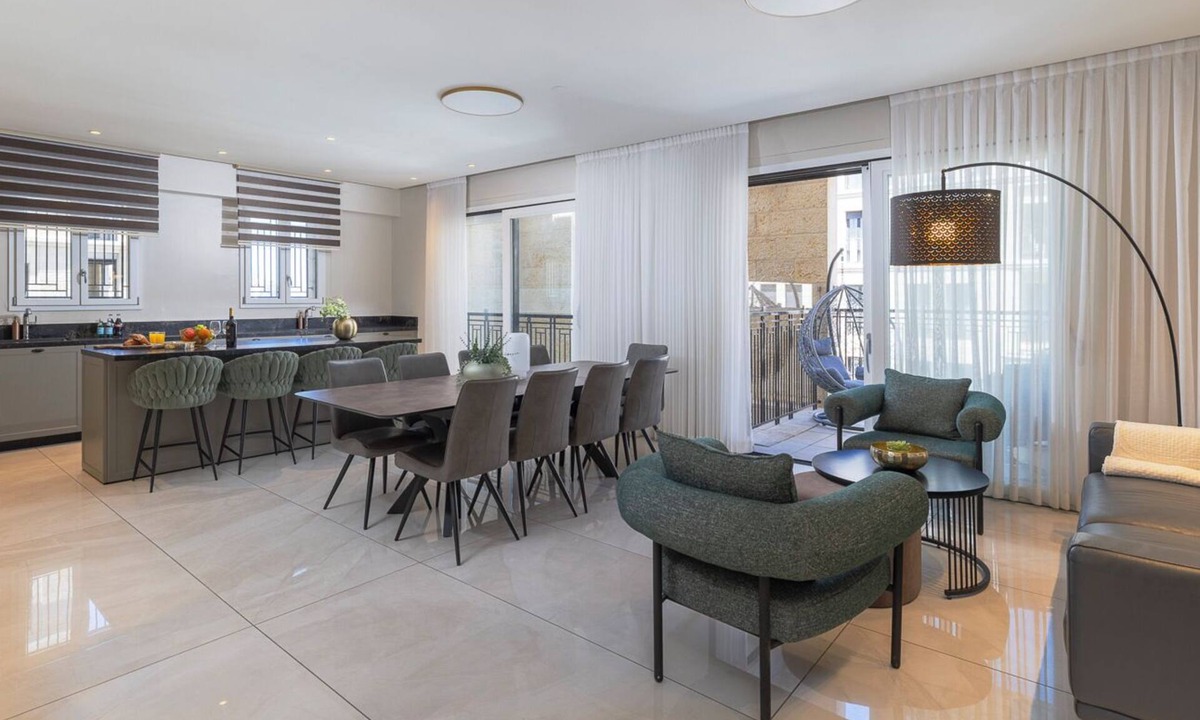 Jerusalem Apartment | 3 BR Apartment in Jerusalem Estates