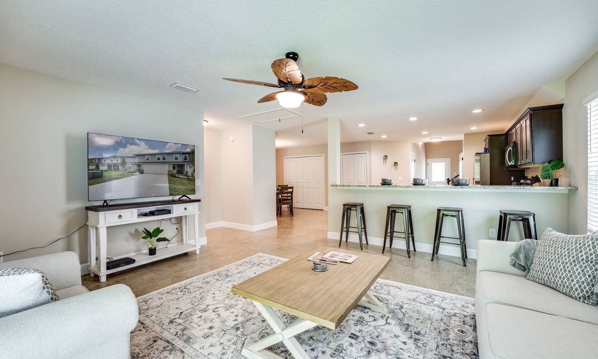 Doctors Inlet House | 3 BR Townhome, Main Level Suite, Bonus Room, Small Dogs, Orange Park