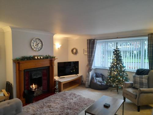 Pickering House | 3 Brookside House
