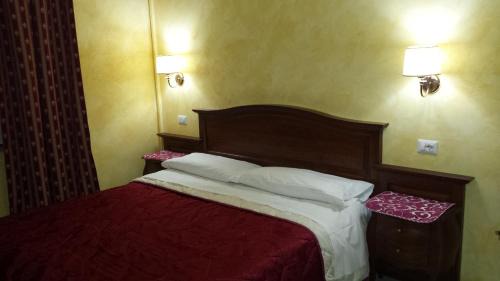Rione XVIII Castro Pretorio Bed & Breakfast | 3 Lati di Pitagora B&B