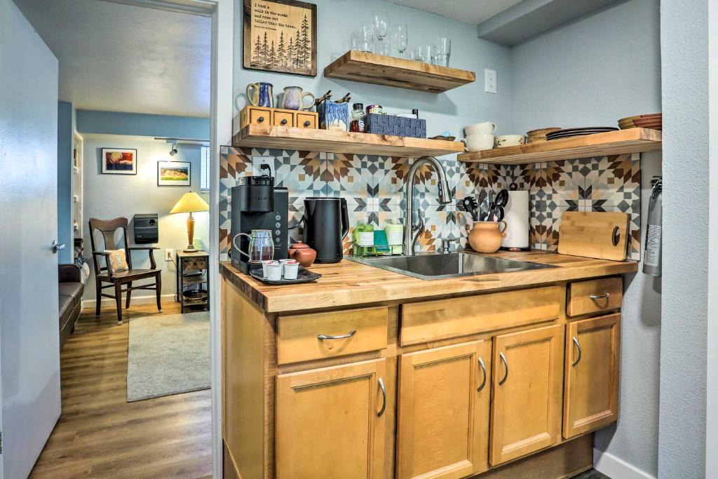 Sunnyside Apartment | 3 Mi to Dtwn: Convenient Denver Apt