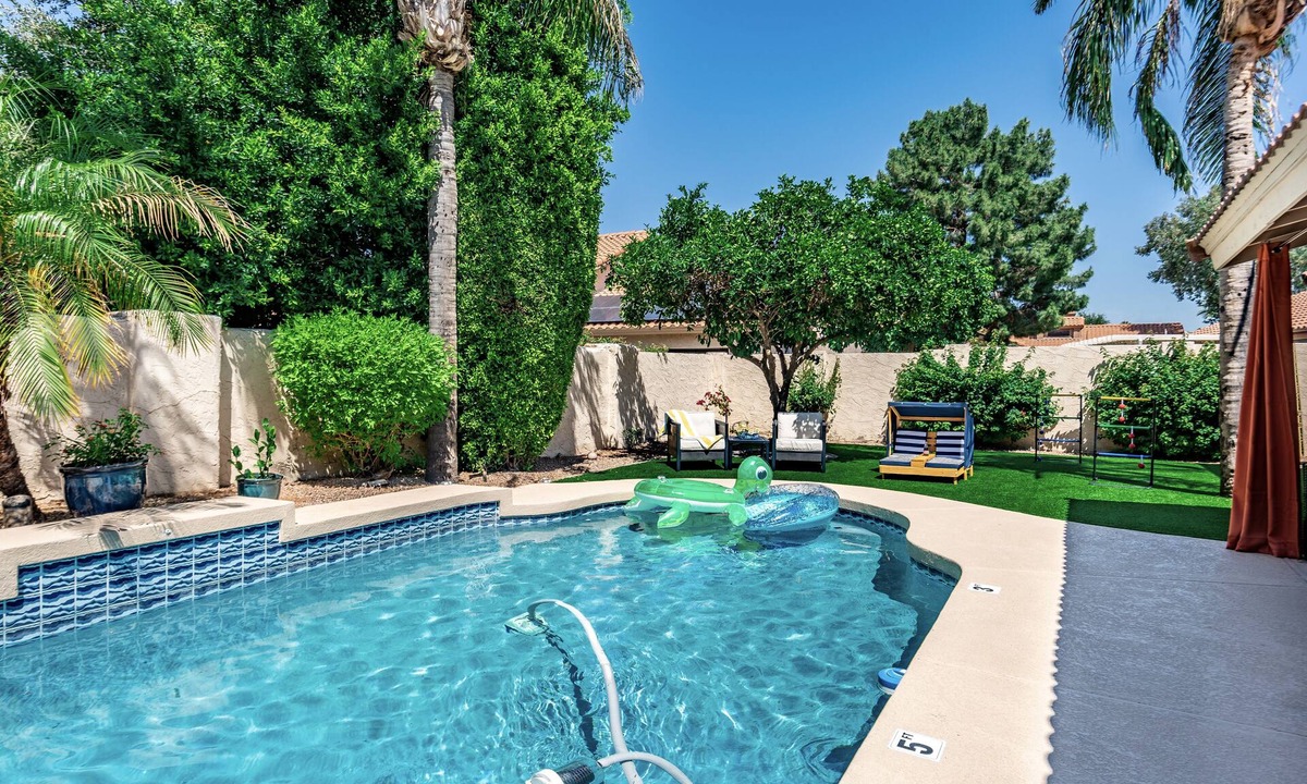 Paradise Valley Village House | 3 Miles to Kierland Com, Fab Patio, Pool