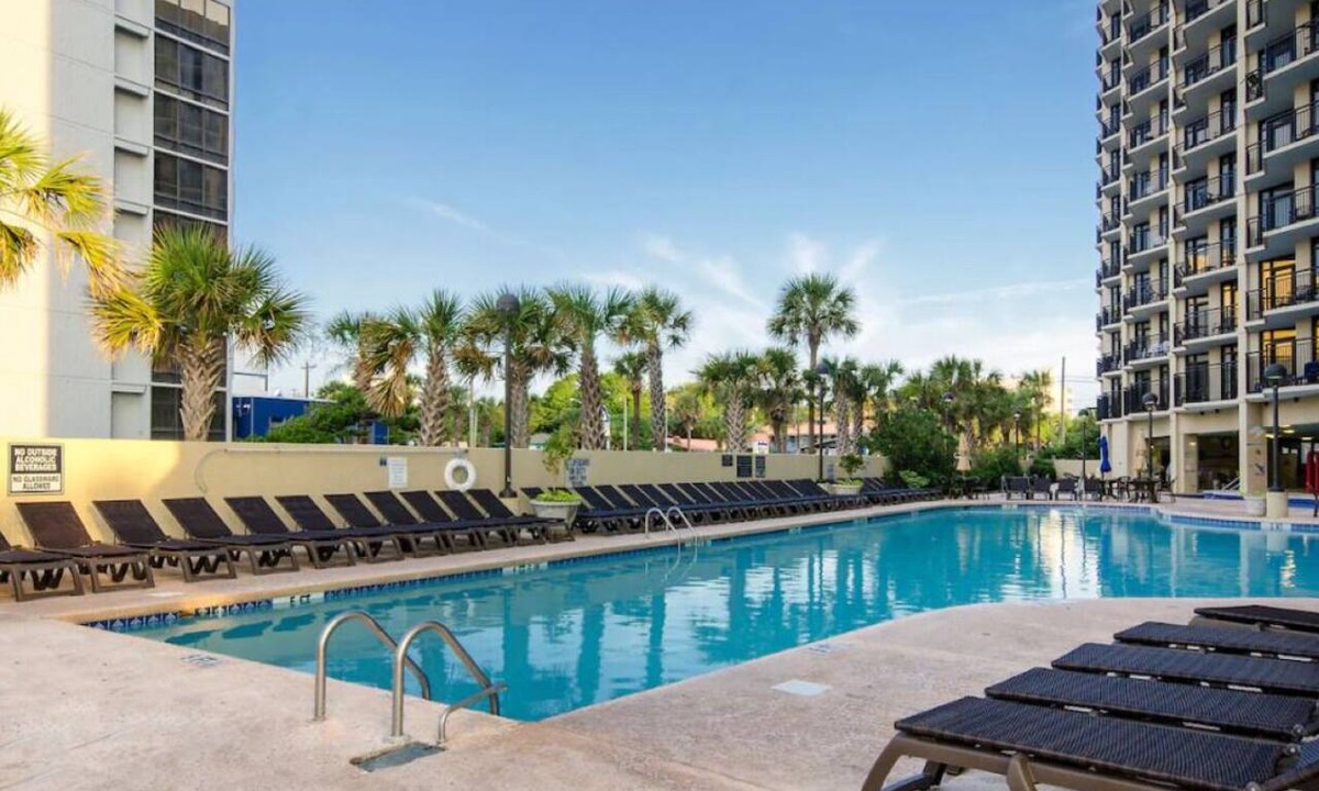 Myrtle Beach Hotel | 3 Oceanfront 3 Bedroom Unit | Perfect for Family with Kids | Myrtle Beach Views
