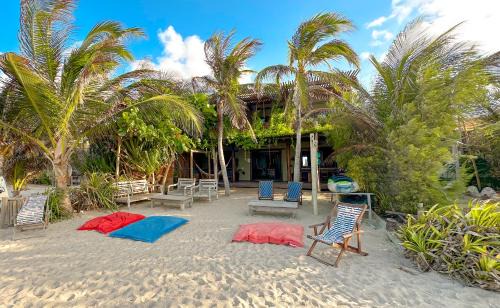 Prea House | 3 Piratas