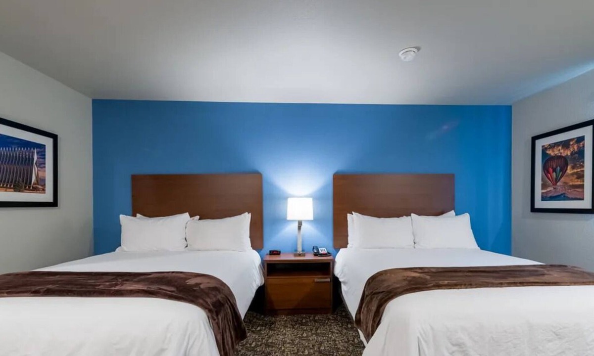 Cheyenne Hotel | 3 Relaxing Rooms Perfect for Family Stays | Cheyenne Depot Museum - 1.4 miles