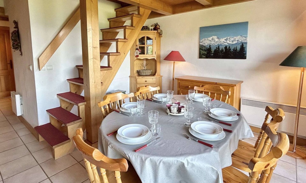 Combloux Apartment | 3-Room Apartment + Mezzanine, Sleeps 7, Mont-Blanc View, Parking