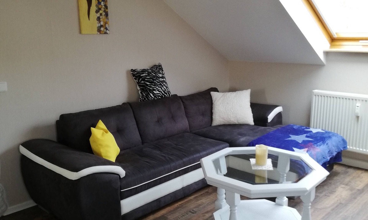 Auerbach Apartment | 3-room attic apartment