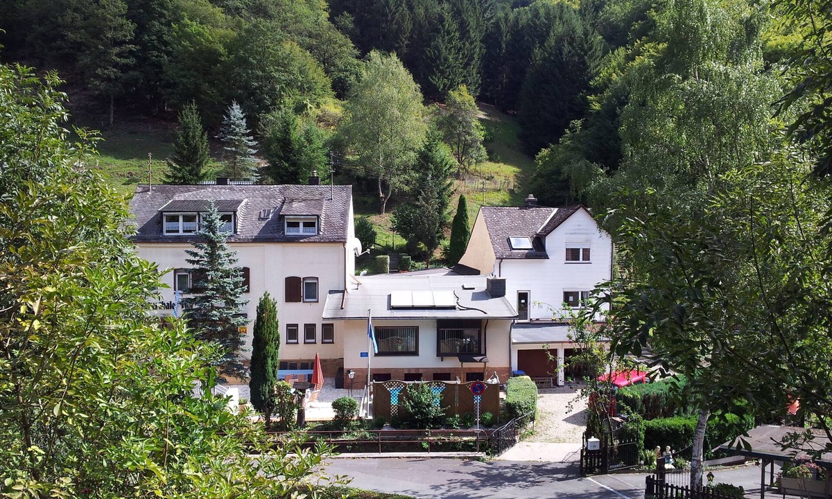Sauerthal House | 3-Stars -Self-sufficient holiday and seminar house near the Loreley