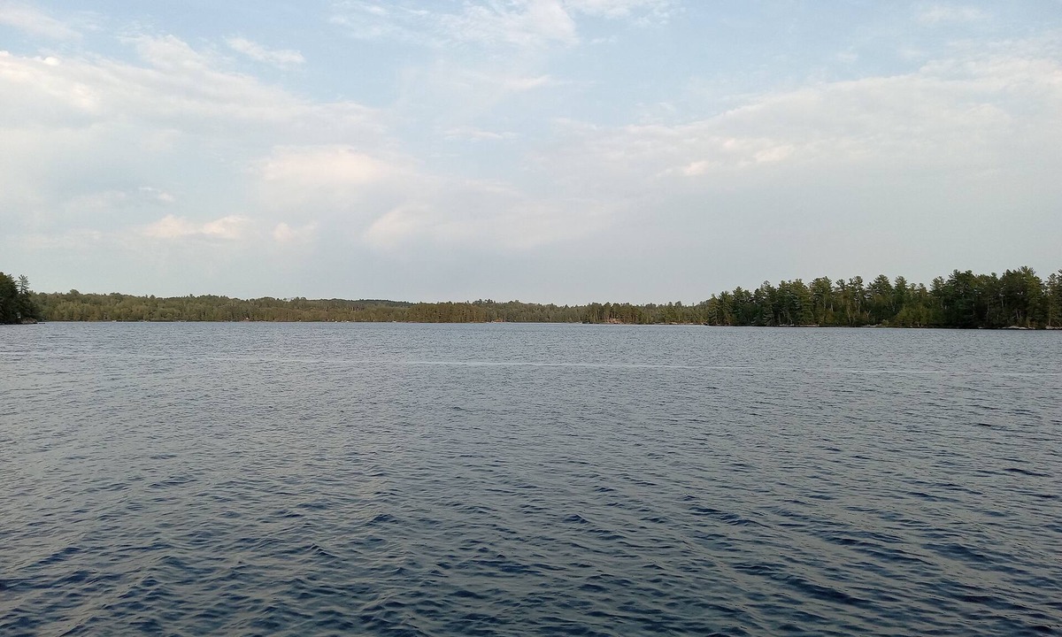 Ely Cabin | 30 day min on pristine Burntside, breathe the pines & hear loons call, fish jump