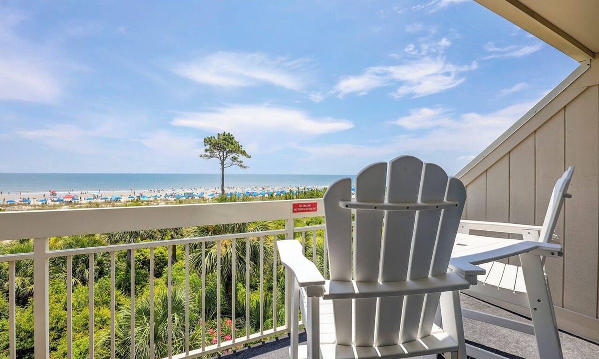 North Forest Beach Condo | 313 Breakers- 3rd Floor Oceanfront & Fully Renovated