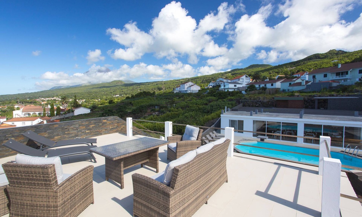 Lajes do Pico Bed & Breakfast | 35th Atlantic View