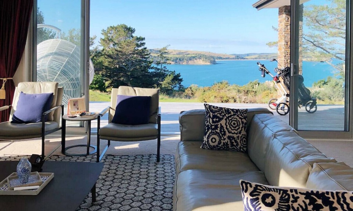 Gulf Harbour House | 367 Pinecrest · Deluxe Modern Coastal Home & Golf Course
