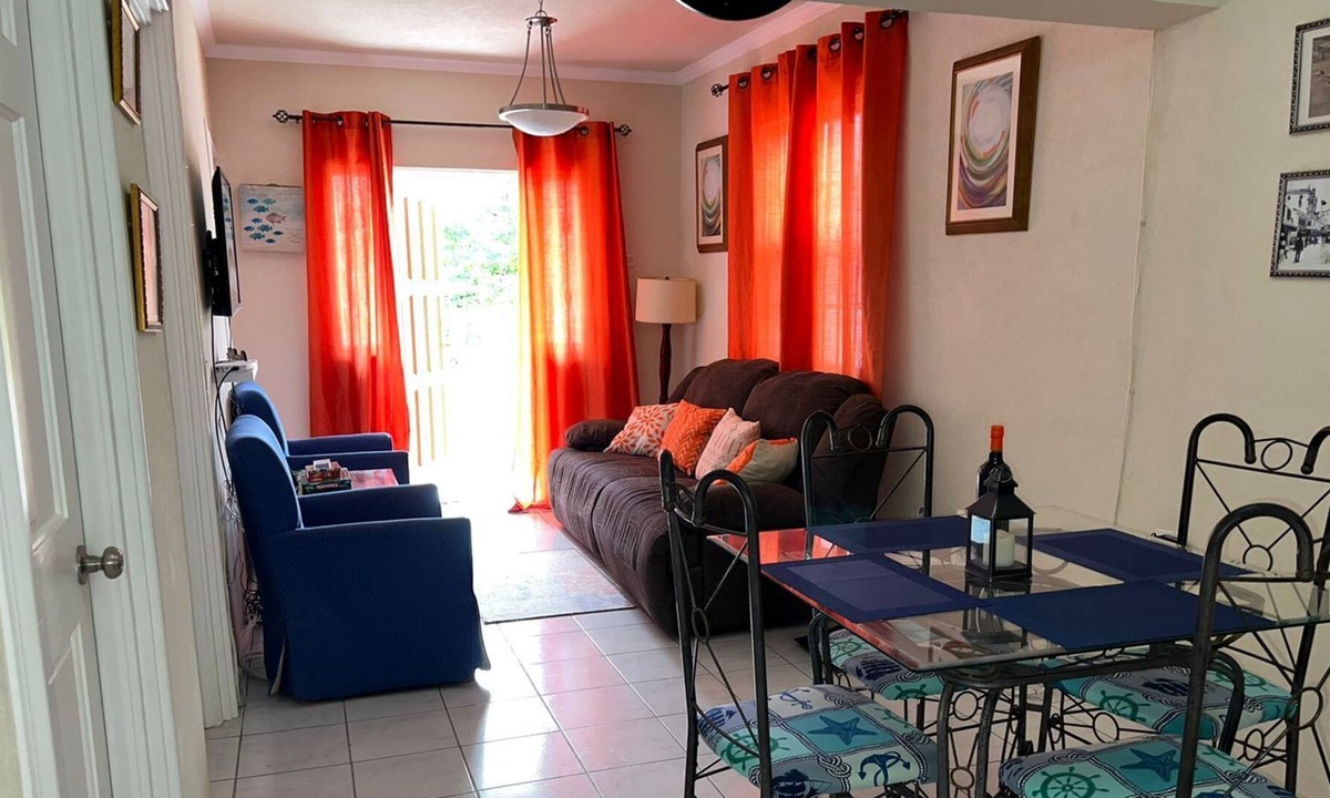 Saint Lawrence House | 3bdr vacation rental near Dover Beach, St. Lawrence Gap & Oistins fishfry