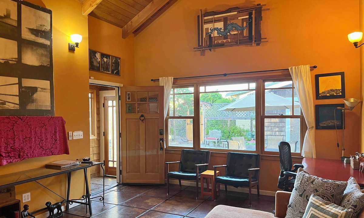 Poets Corner House | 3BR Hidden Garden Retreat Berkeley Poet's Corner
