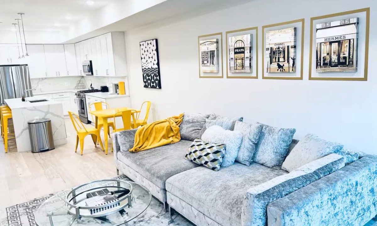 Trinidad House | 3BR Penthouse Private Rooftop Private Parking Near Popular H St Corridor