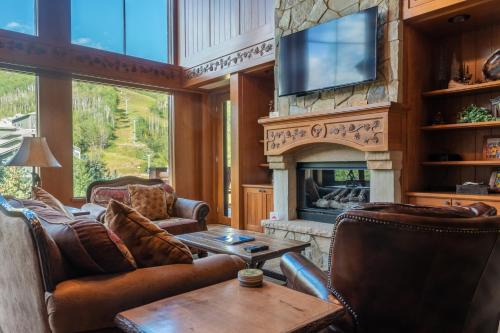 Beaver Creek Apartment | 3BRLoft - Ski in out Access and Panoramic Views!