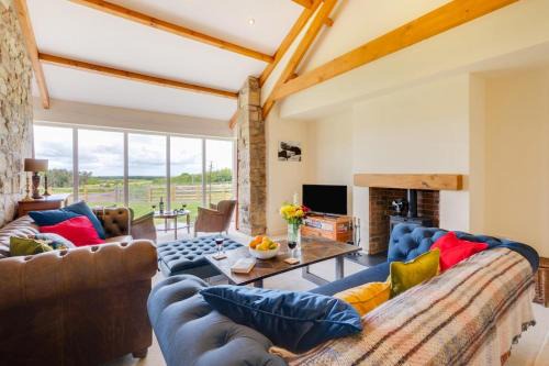 Wandylaw House | 4 Bed in Chathill oc-nb1963