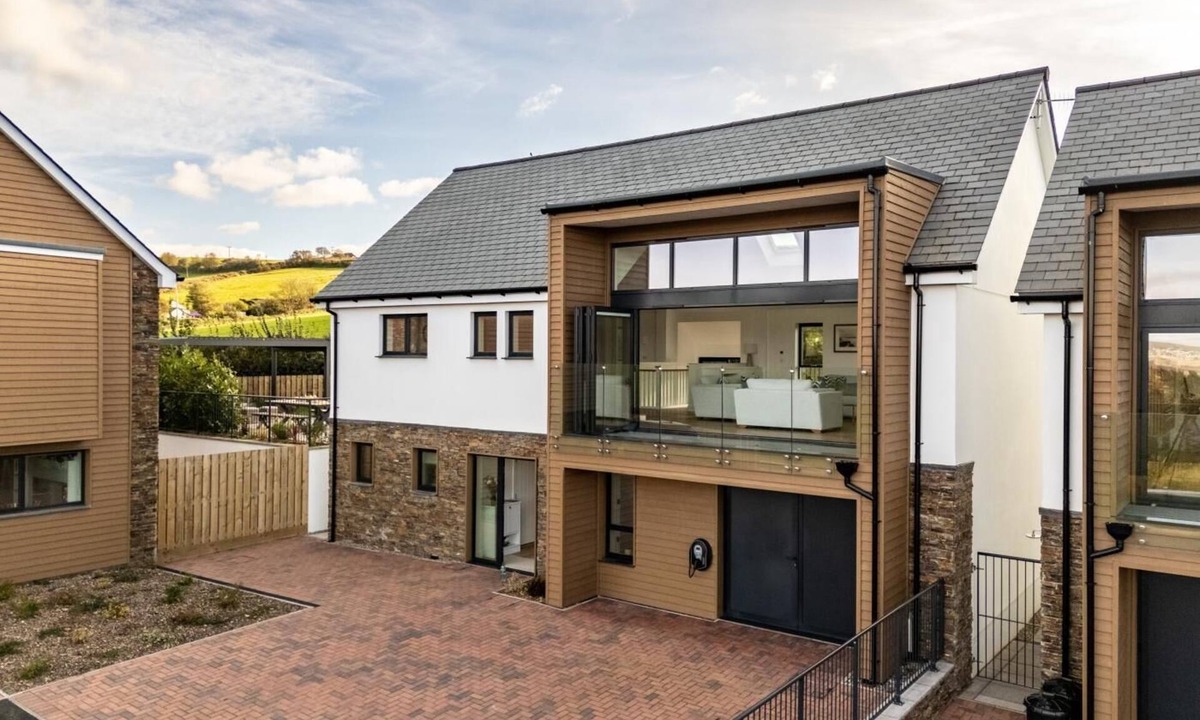 Instow Cottage | 4 Bed in Instow (oc-e30026)