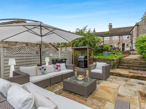 Middleham House | 4 Bed in Leyburn oc-83260