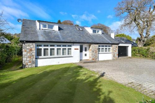 Llanbedrog House | 4 Bed in Llanbedrog oc-sunnyd