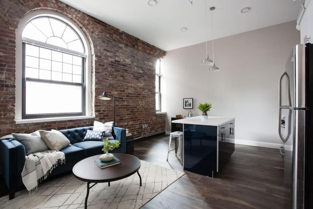 Downtown Boston Apartment | 4 bed Loft Steps to Boston Common Beacon Hill