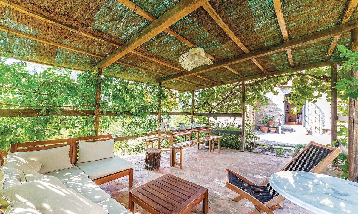 Pescia House | 4 bedroom accommodation in Pescia PT