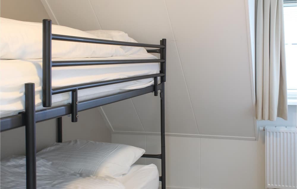 Idskenhuizen House | 4 bedroom accommodation in Idskenhuizen
