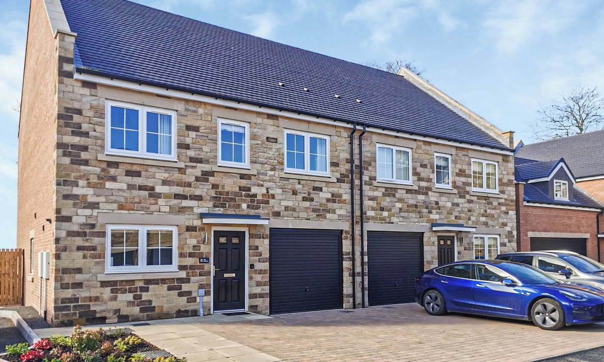 Acklington Cottage | 4 bedroom accommodation in Acklington, near Warkworth