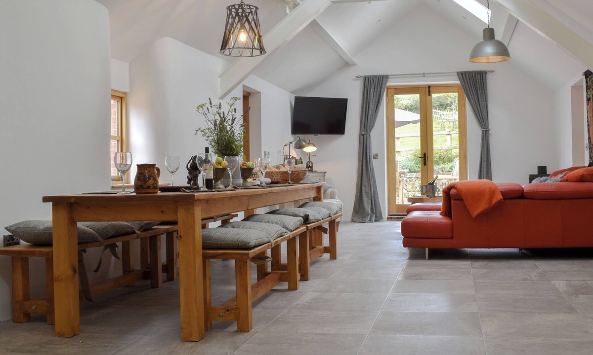 Rhydymwyn Cottage | 4 bedroom accommodation in Mold