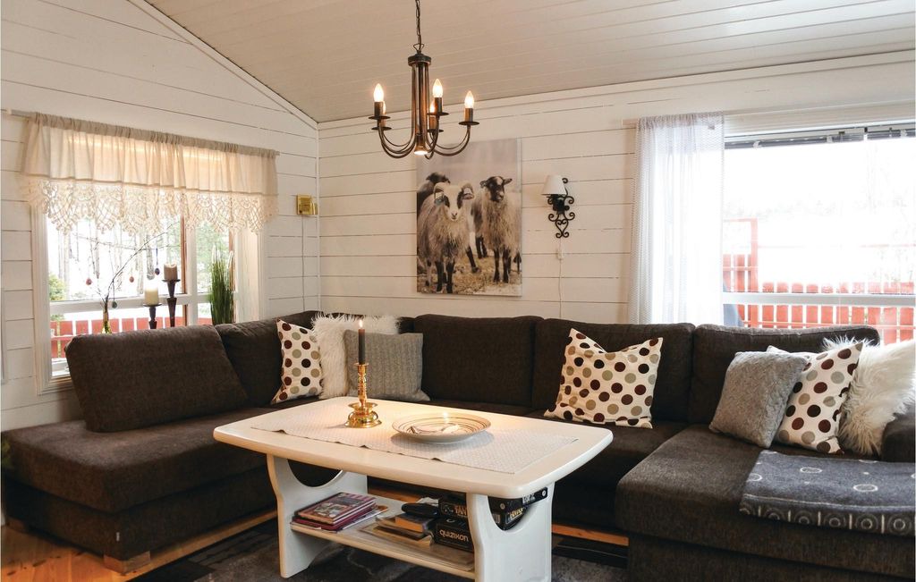 Risor House | 4 bedroom accommodation in Søndeled