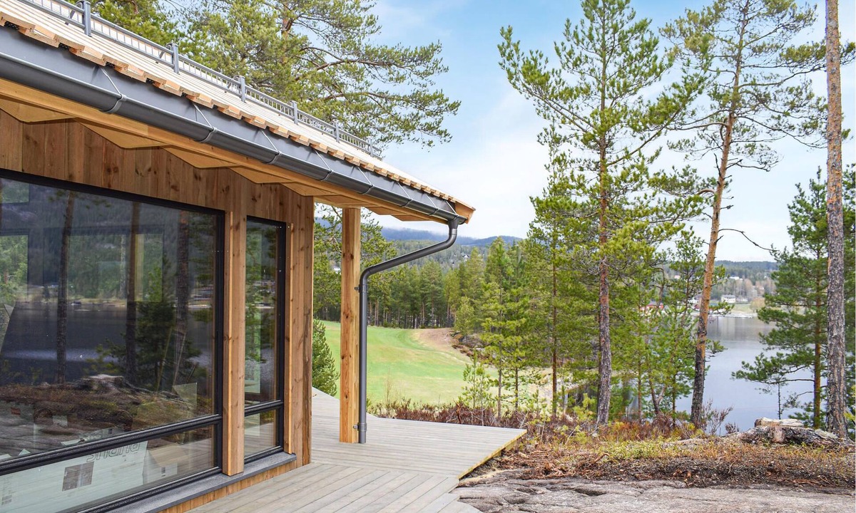 Kviteseid House | 4 bedroom accommodation in Vrådal