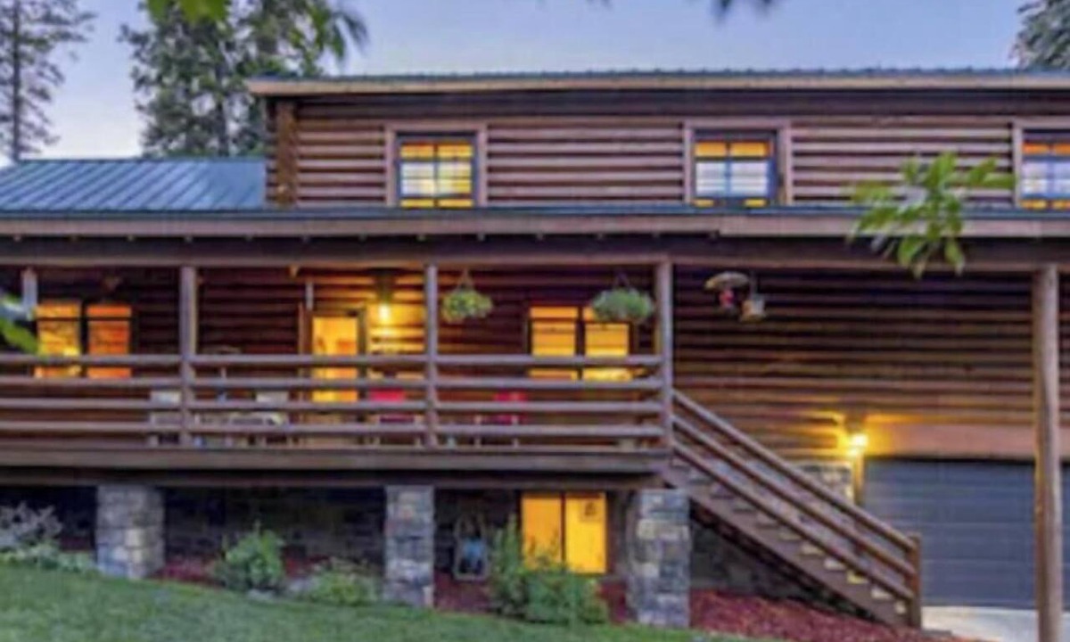 Summit Park Cabin | 4 Bedroom Cabin in Summit Park, close to Park City
